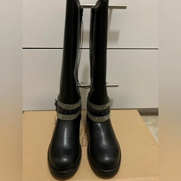 Steve Madden Kidsgirls boots size 2